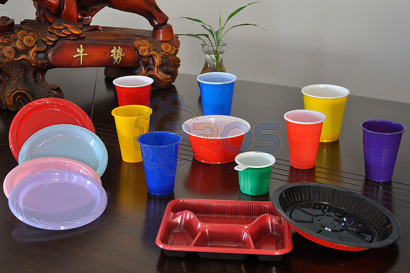 Colorful Plastic Cups & Plastic Plate